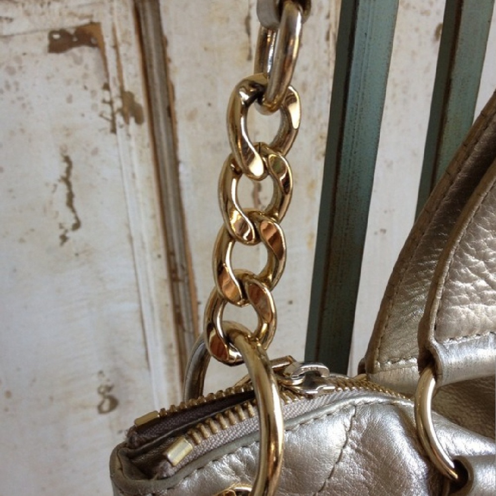 GOLD Bag!! - Picture 4 of 4
